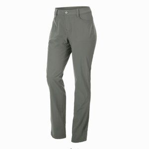 Eastern Mountain Sports cargo straight leg pants size 4